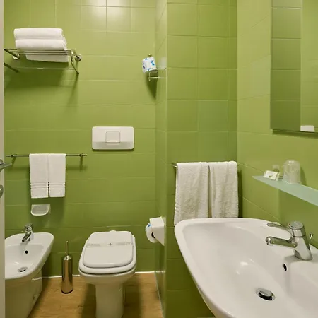 Zenit Park 3* ריוולטה די טורינו