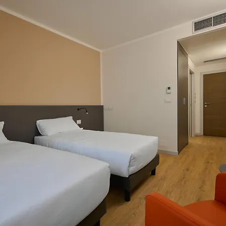 Zenit Park מלון ריוולטה די טורינו