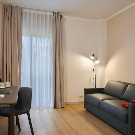 Zenit Park 3* ריוולטה די טורינו